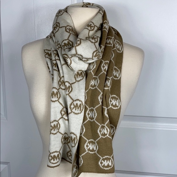 Michael Kors logo double side scarf - Picture 2 of 15